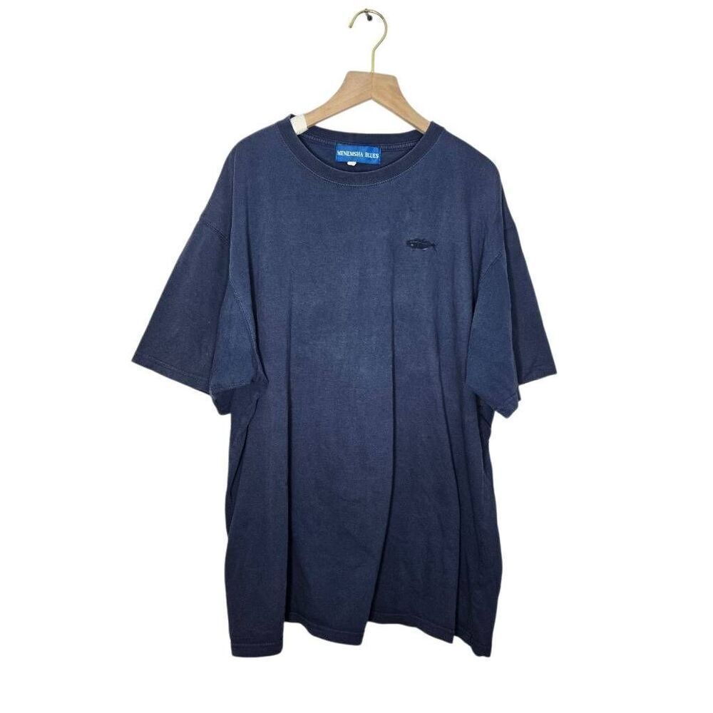 Menemsha Blues Shirt Men's Size X-Large Fish Logo Graphic Short Sleeve Crewneck